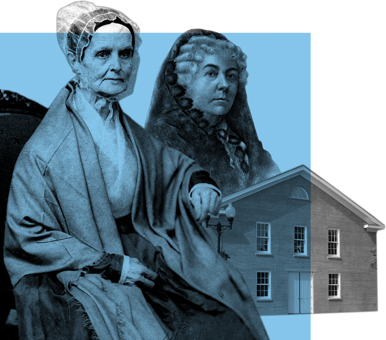 Montage de plusieurs images montrant deux femmes portant des vêtements anciens et une maison