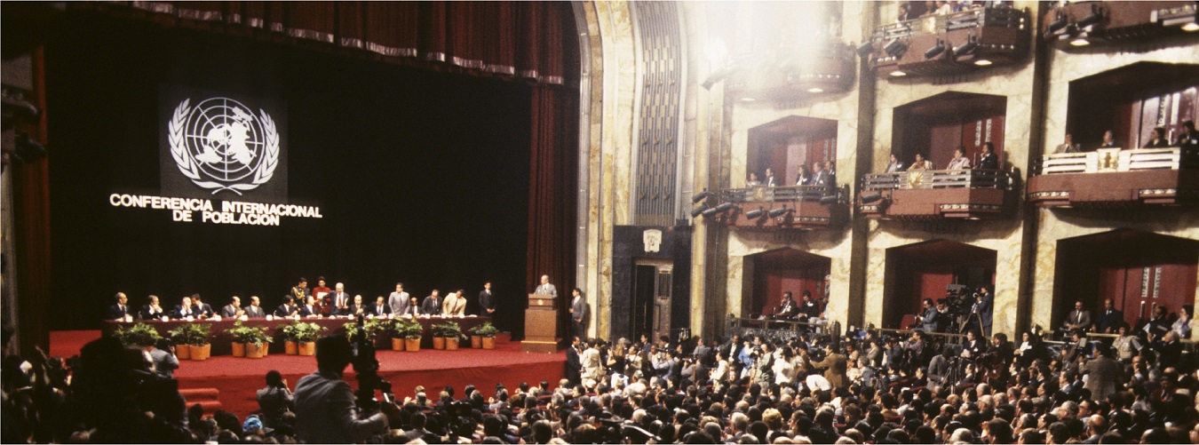 Vue générale de la salle où se déroule la conférence de Mexico.