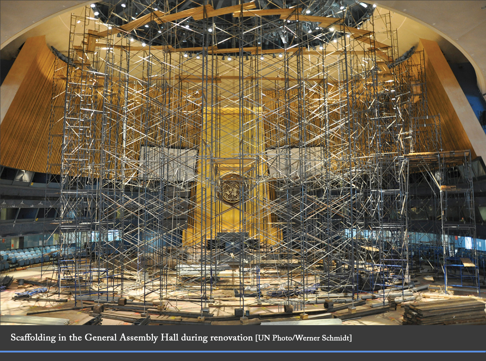 Scaffolding in the General Assembly Hall during renovation work 