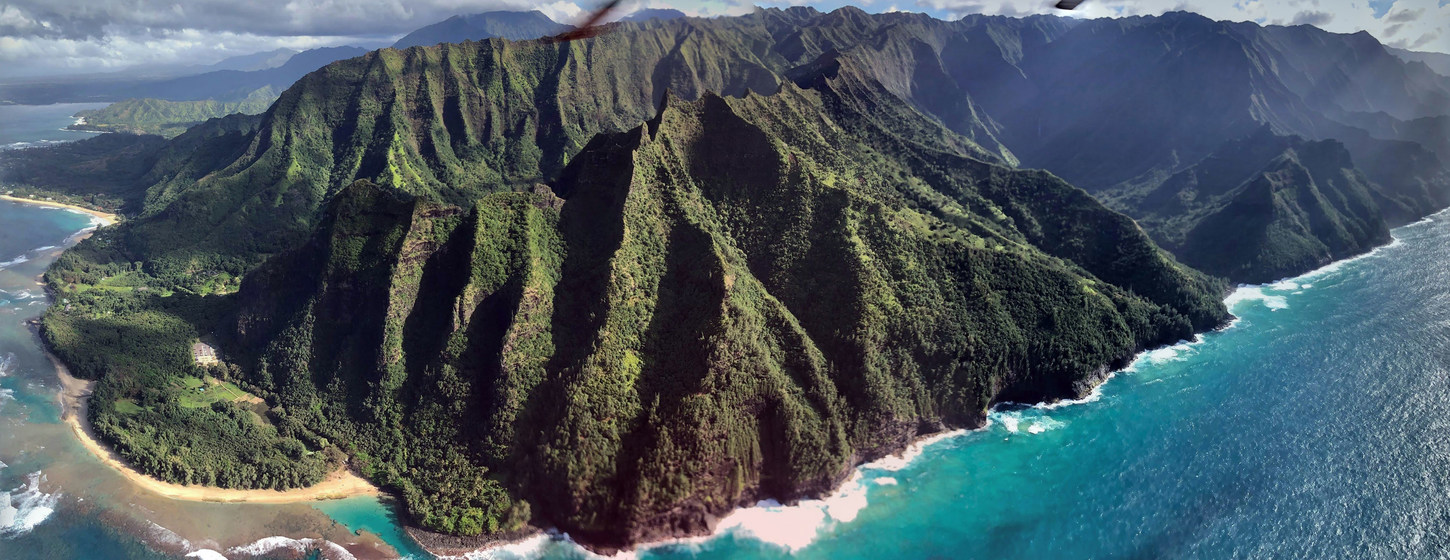 Is August A Good Time To Go To Hawaii The Family Vacation Guide