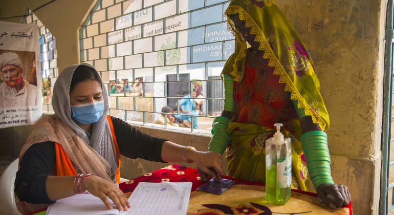 Pakistani women at work