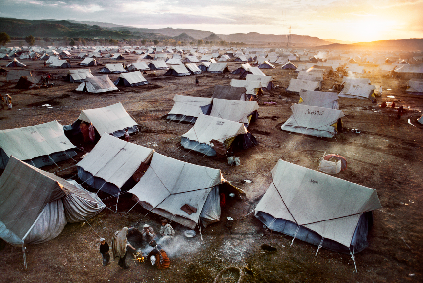 Randomly placed tents characterize temporary quarters for new arrivals at Mohammed Khoja near Thai, with 22,000 inhabitants one of the largest camps in Pakistan.