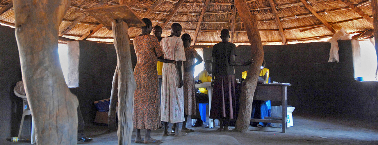 Several voters lining up to register to vote in the Southern Sudan referendum in 2010.