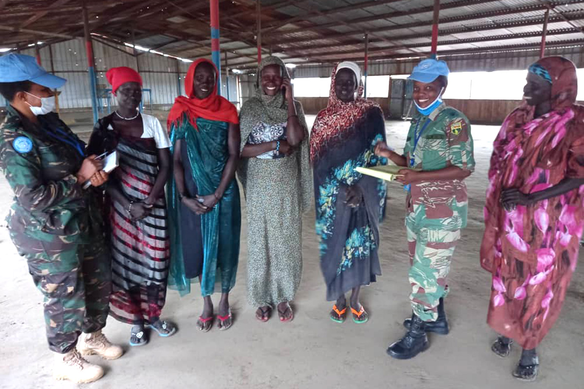 Major Zharare, Captain Wilson and a group of other women