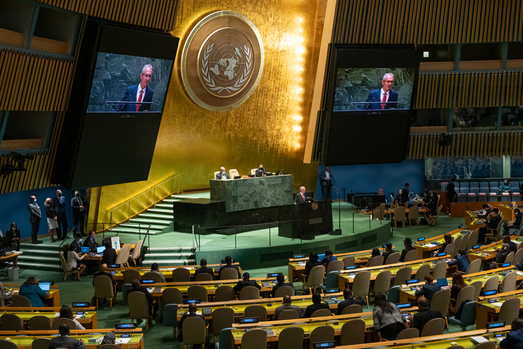 The GA hall with the President at the podium