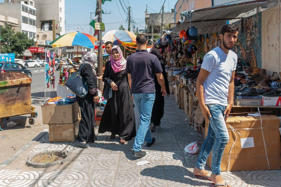 Une scène de rue dans la ville de Gaza en 2018