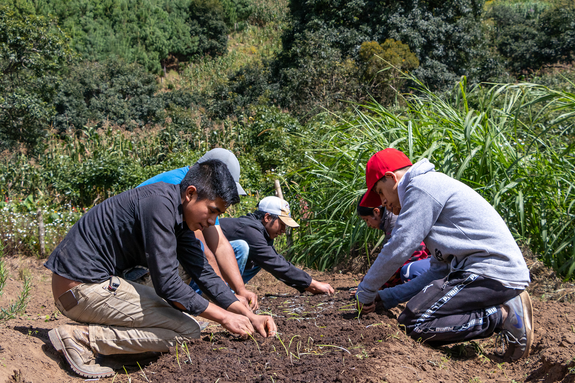 Most of the population in San Juan Comalapa, Guatemala, are indigenous Mayan-Kaqchikel peoples who keep alive the region’s ancestral practices, values, and knowledge.