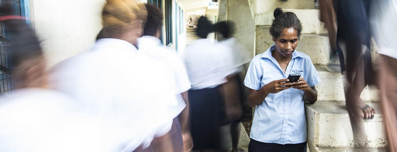 Digital technologies can reduce gender gaps in labour force participation by making work arrangements more flexible, connecting women to work, and generating new opportunities in online work, e-commerce and the sharing economy.