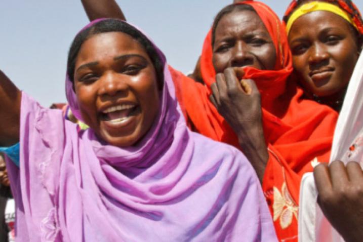 des femmes qui manifestent