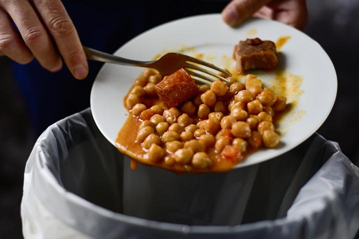 Garbanzos thrown in the trash