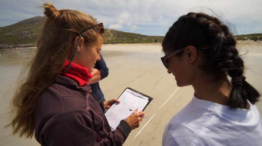 In preparation for the Global Voyage, 90 young scientists and trainee sailors from countries across the world took part in a 13-week UK Voyage in 2021. © DARWIN200