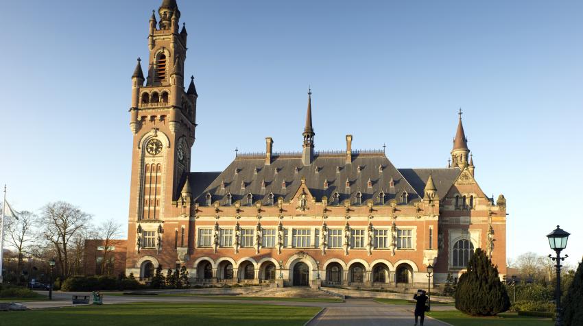 Vista del Palacio de la Paz, sede de la Corte Internacional de Justicia (CJI), La Haya (Países Bajos). Foto ONU/CIJ/Capital Photos/Gerald van Daalen