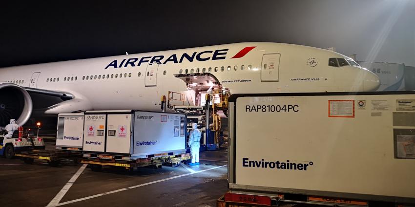 An Air France plane transports medical supplies to Djibouti as part of UNICEF’s Humanitarian Airfreight Initiative. Photo courtesy Air France KLM Martinair Cargo