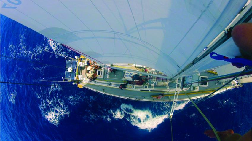 Expedition Sailing Vessel Sea Dragon setting out in search of the North Pacific Gyre. March 2012. © Dave Cornthwaite