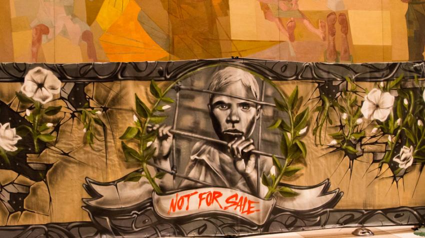 Street art exhibition to end child slavery (Photo: UN News/Daniela Gross)