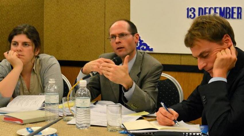 United Nations Special Rapporteur on Extreme Poverty and Human Rights, Olivier De Schutter (center)