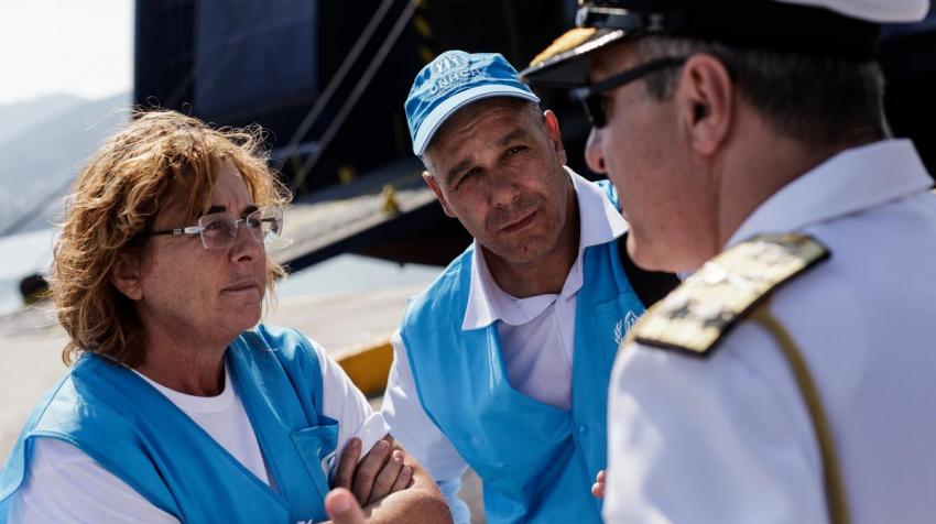 In Greece, Alessandra Morelli served as UNHCR’s senior Emergency Coordinator and here she talks with Vice Admiral Giannis Karagiorgopoulos in the port of Mytilene during a visit to assess UNHCR operations on the island of Lesvos. © UNHCR/Achilleas Zavalli