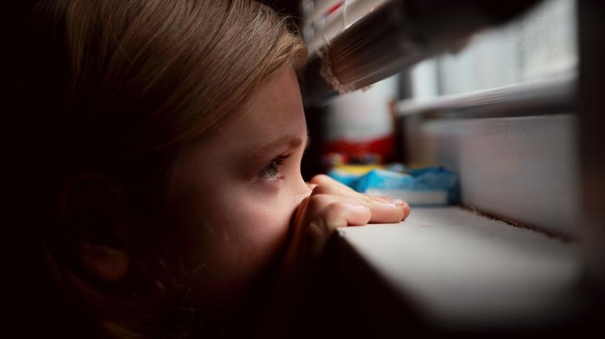 A young girl at home during the COVID-19 pandemic, 17 March 2020. Photo: Sharon McCutcheon on Unsplash