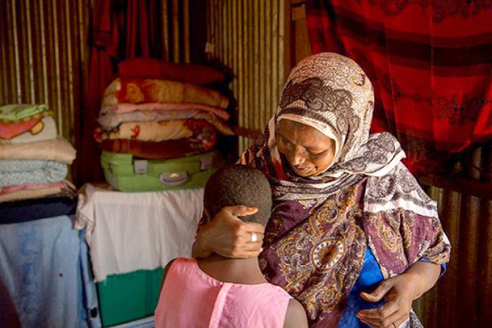 الأمم المتحدة تدعم ضحايا العنف المنزلي المحاصرين أثناء جائحة كورونا الأمم المتحدة