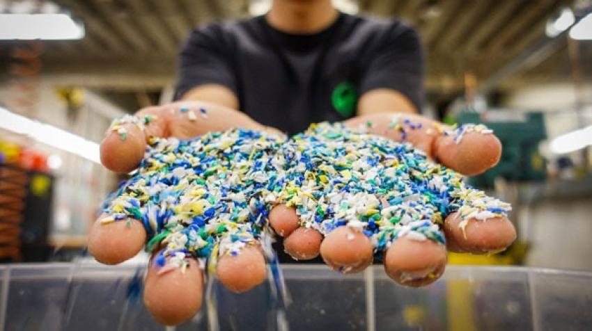After cleaning, ocean plastics are ground into tiny bits, then melted and mixed to create new plastics ready for re-use (Photo: WWU/Max Romney) After cleaning, ocean plastics are ground into tiny bits, then melted and mixed to create new plastics ready for re-use (Photo: WWU/Max Romney)