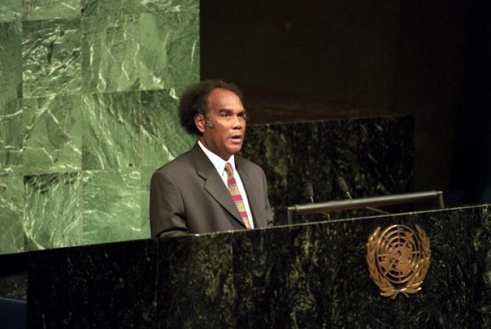 Bartholomew Ulufa'alu, Prime Minister of the Solomon Islands, addresses the United Nations General Assembly, New York, September 30, 1999.
