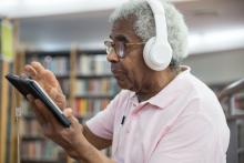 Digital devices can provide everyone, including ageing people, with opportunities to learn new skills and and pursue social interaction. Kampus Production/Pexels