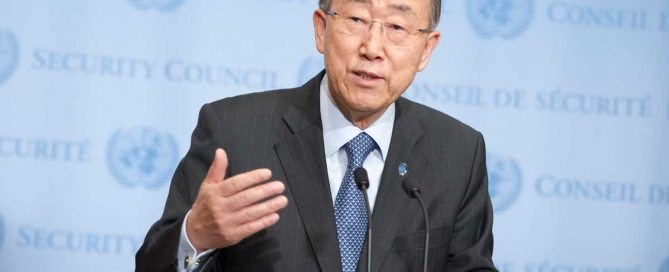 Photo: Secretary-General Ban Ki-moon speaks with the press at UN Headquarters on his return from the climate change conference in Paris known as COP21.