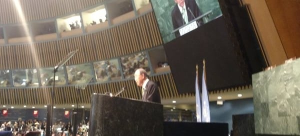 Photo: Secretary-General Ban Ki-moon addresses the audience at the Paris Agreement Signing Ceremony.