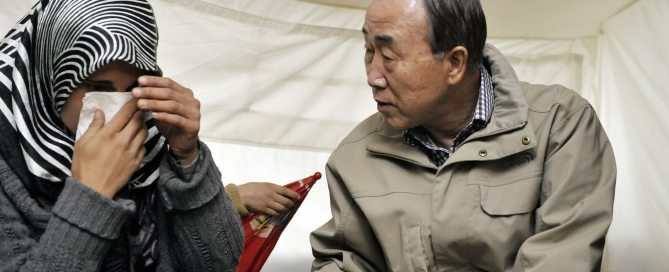 Photo: Secretary-General Visits Syrian Refugees in Turkey. Credit: UN Photo/Mark Garten.