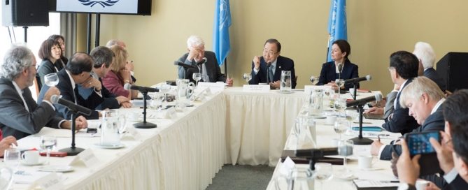 Photo: Secretary-General Ban Ki-moon (centre) chairs a meeting of the United Nations Global Compact Board. UN Photo/Mark Garten