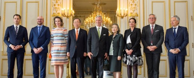 Photo: Queen Mathilde of Belgium (3rd left) hosts UN Secretary-General Ban Ki-moon (4th left) in Brussels.