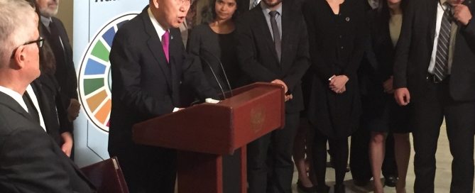 Photo: Ban Ki-moon makes a statement at UNHQ in New York about the Paris Agreement's entry into force.