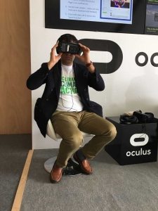 Photo: UN Youth Envoy Ahmad Alhendawi immerses himself in virtual reality at COP22.