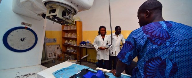Photo: The IAEA Programme of Action for Cancer Therapy supports low and middle income countries in the implementation of comprehensive national cancer control programmes.