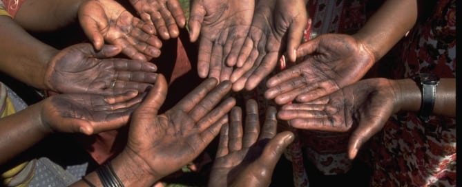 El ECOSOC estudia cómo las coaliciones entre distintos sectores de la sociedad pueden ayudar a la aplicación de la Agenda para el Desarrollo 2030. Foto de archivo: UNICEF/Giacomo Pirozzi