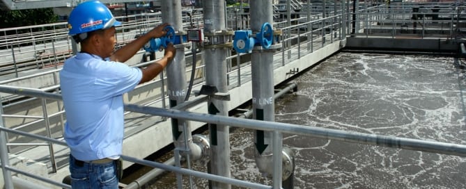 Planta de tratamiento de agua en Manila, Filipinas. Foto: Danilo Pinzon / Banco Mundial