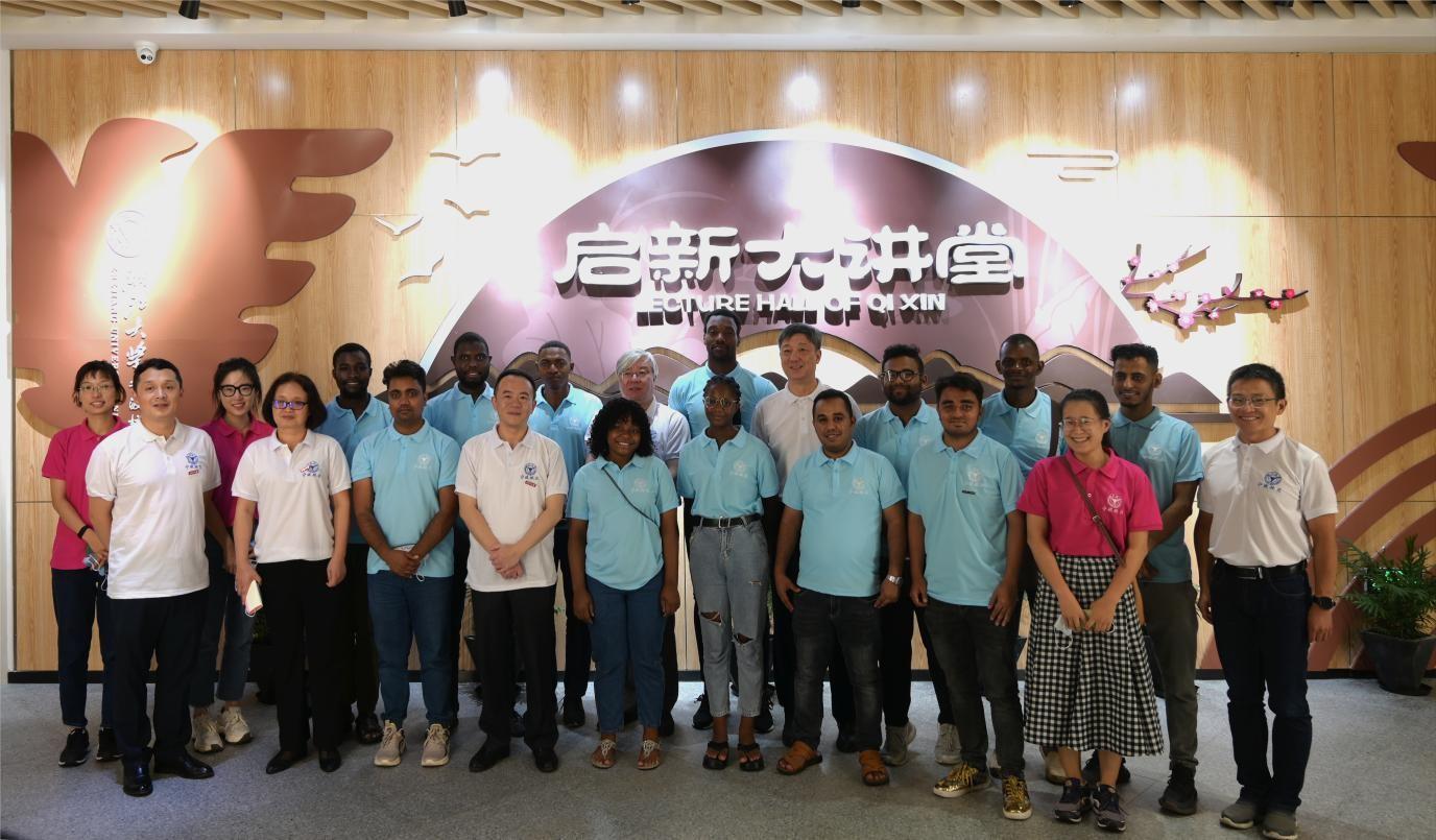 Group photo of the on Campus 1st Cohort of IDE Program Students, with School Officials and Teachers