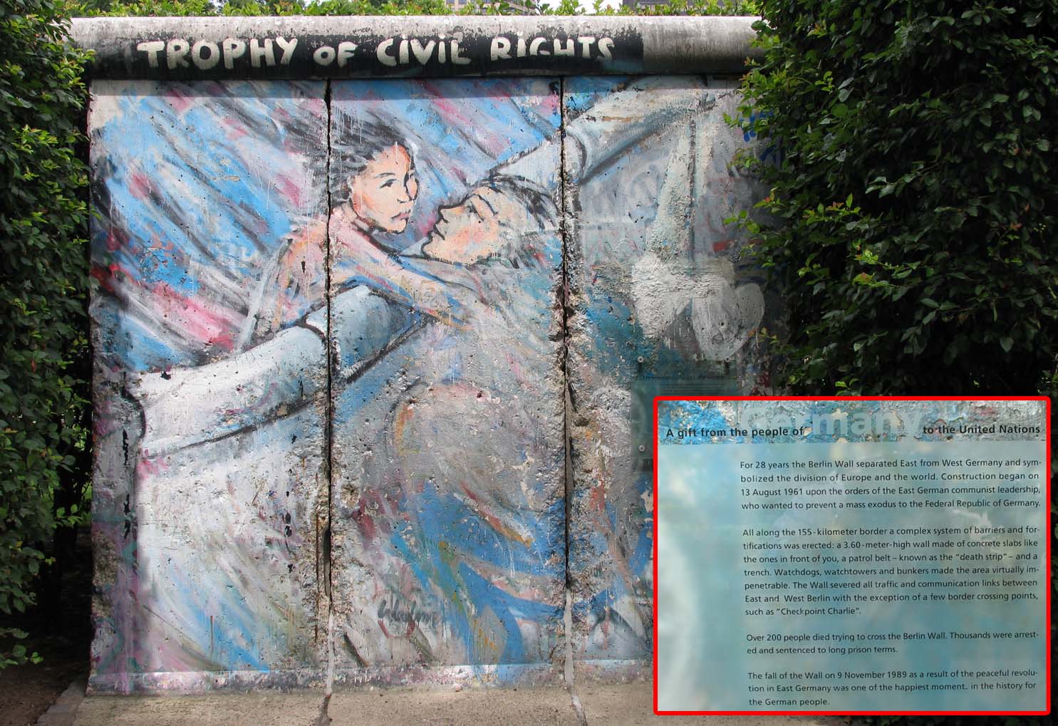«Трофей гражданских прав» (осколок Берлинской стены), UNNY244G, 2002, Германия