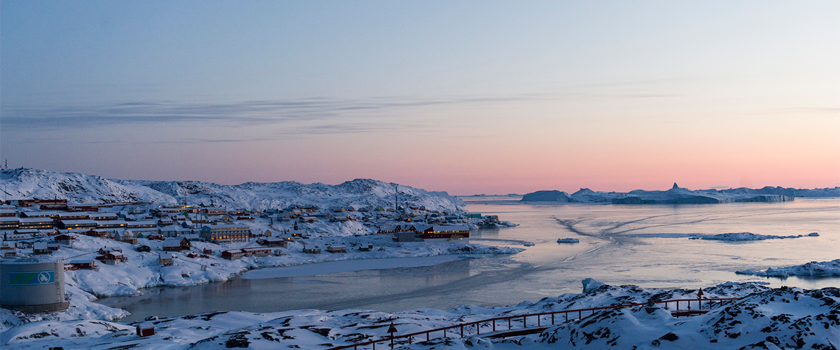 格陵兰伊卢利萨特镇。联合国图片/Mark Garten 