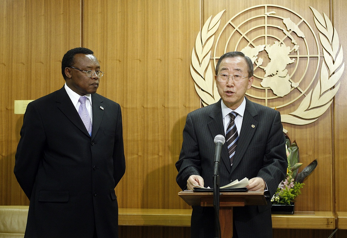Secretary-General Ban Ki-moon (right) speaks with Joseph Nsengimana, Permanent Representative of Rwanda to the UN, stands next to him.